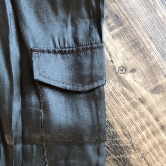 🌺HOST PICK🌺 NWT Anthropologie silky cargo style pants - Picture 6 of 15